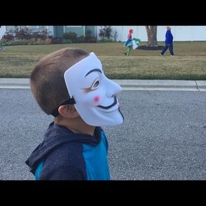 Meet your Posher, Max